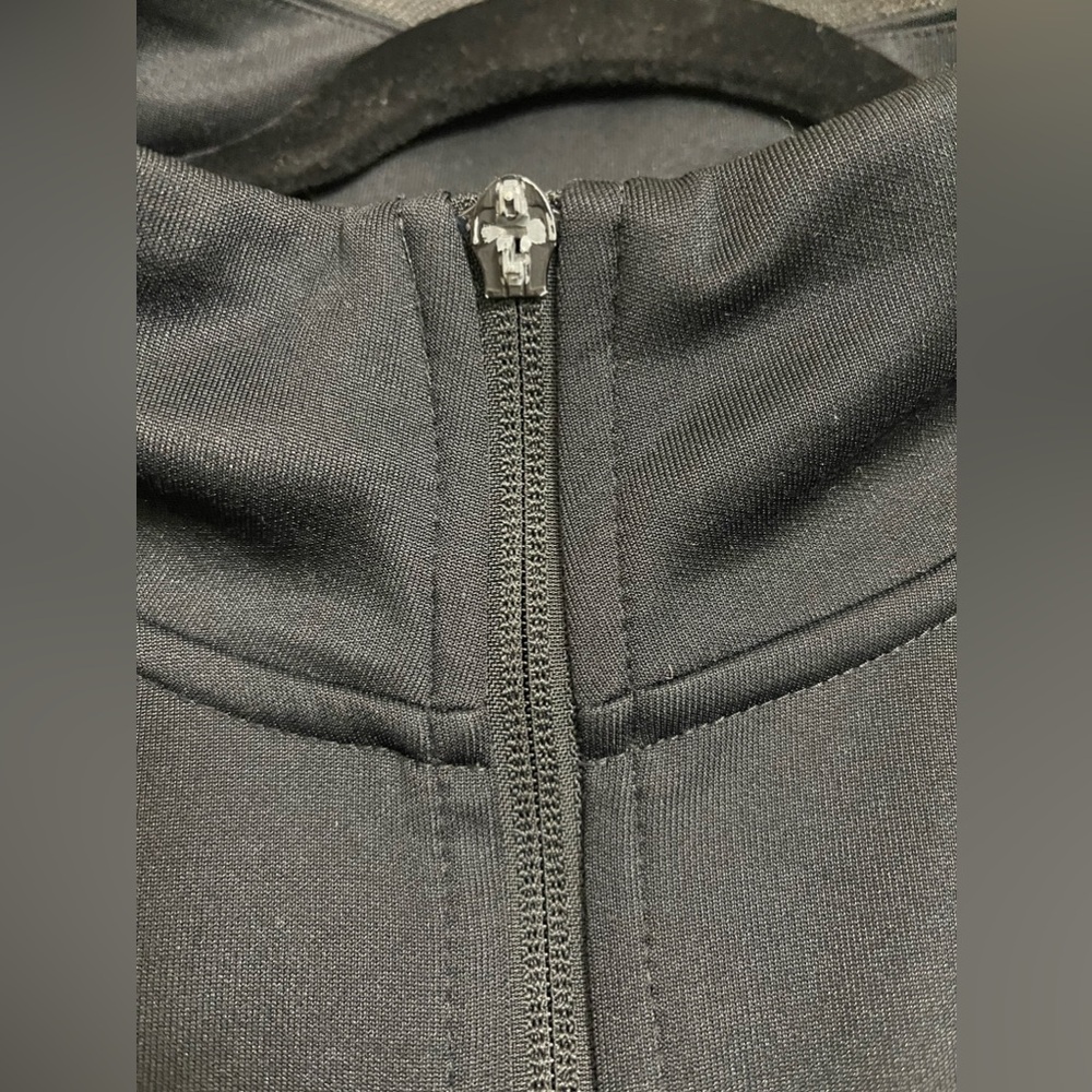 Nike jacket - Picture 2 of 4